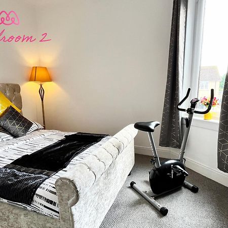 2 Bedrooms Entire Apartment Self Check In Kelty Extérieur photo